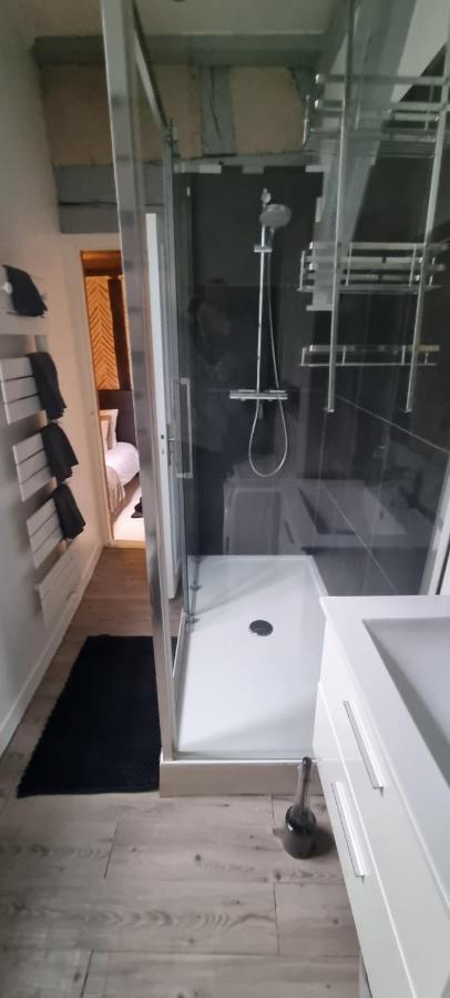 L'Appart - Au Coeur du Vieux Tours - Arrivée Autonome Extérieur photo