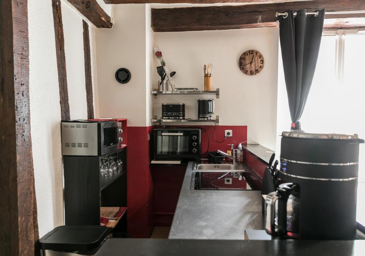 L'Appart - Au Coeur du Vieux Tours - Arrivée Autonome Extérieur photo